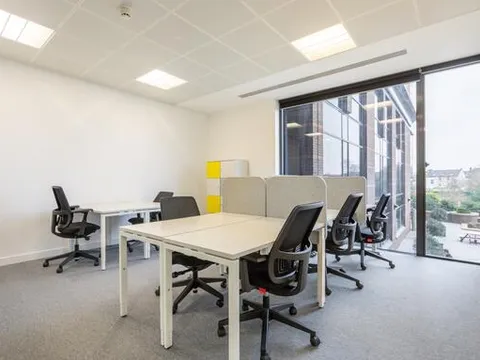 Atraktivní kancelářské prostory v Regus River Garden